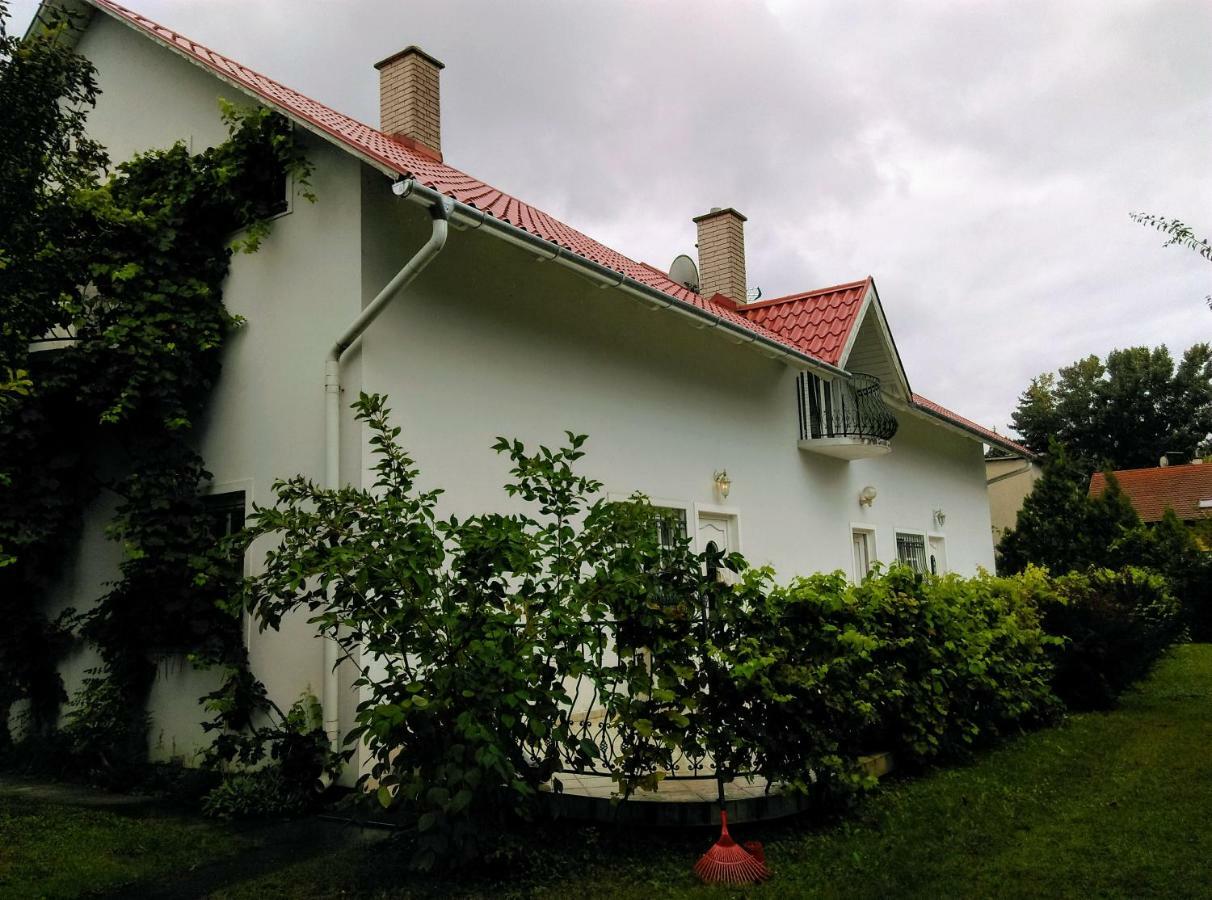Fesztival Nyaralohaz Apartment Zamárdi Екстериор снимка